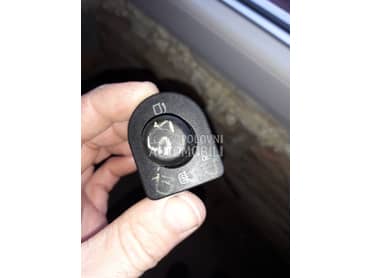 Prekidac retrovizora za Volkswagen Passat B5.5 od 1997. do 2005. god.