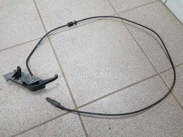 Sajla haube za Renault Megane od 2003. do 2008. god.