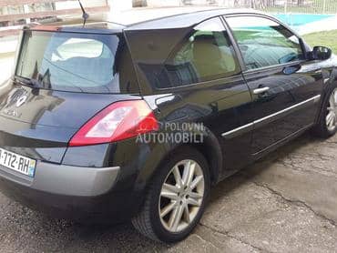 Desna vrata za Renault Megane od 2003. do 2008. god.