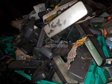 Srednji retrovizori za Fiat Punto od 2000. do 2011. god.