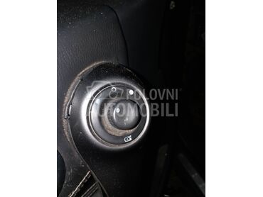 Elektro prekidac retrovizora za Renault Megane od 2003. do 2008. god.