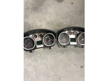 instrument tabla za Ford Focus, Kuga za 2009. god.