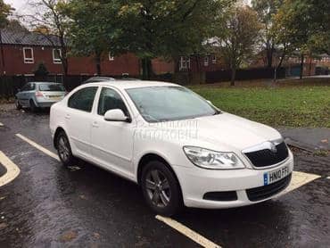 Škoda Octavia - kompletan auto u delovima