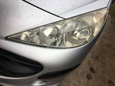 Levi far za Peugeot 207