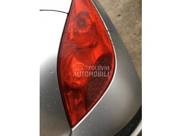 Desno stop svetlo za Peugeot 207