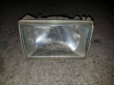 Levi far za Renault R 9