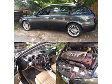 Alfa Romeo 156 -  kompletan auto u delovima