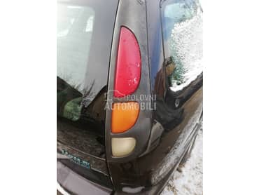 Stop za Fiat Marea od 1999. do 2004. god.