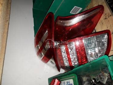 Stop svetla za Toyota RAV 4 od 2006. do 2012. god.