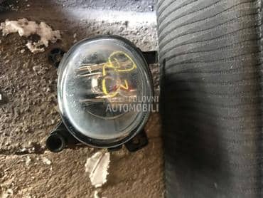 Maglenka desna za Audi Q3