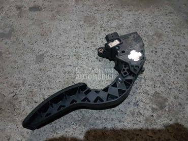 Pedala gasa za Renault Fluence