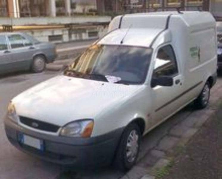 Ford Courier 2000. god. -  kompletan auto u delovima