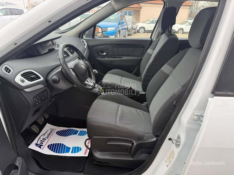 Renault Scenic 1.5 DCI