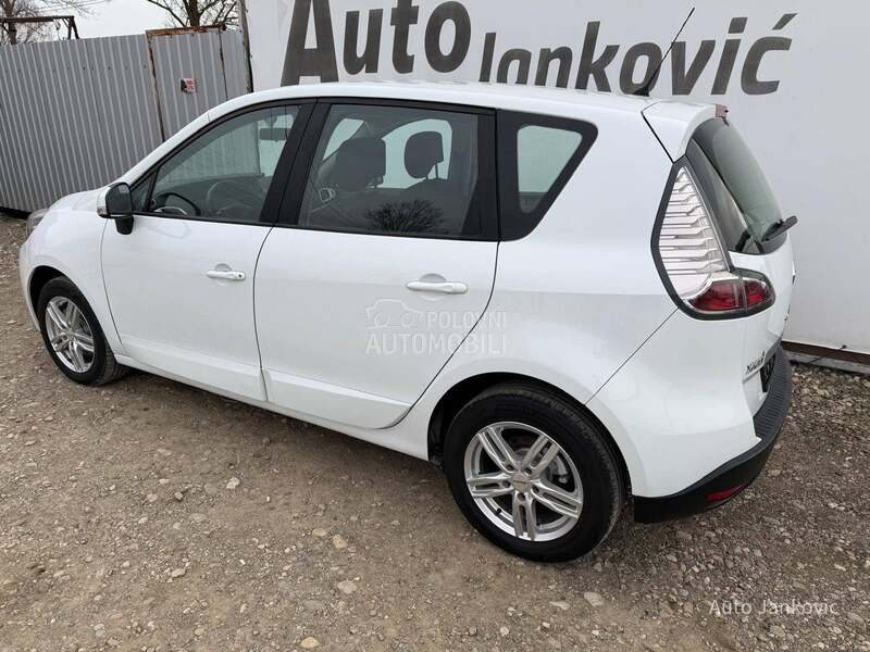 Renault Scenic 1.5 DCI