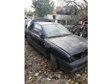 Lancia Delta 1992. god. - kompletan auto u delovima