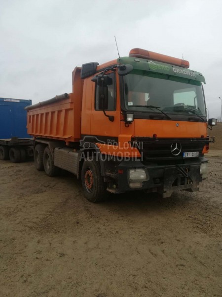 Mercedes Benz 2646
