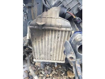 Interkuler za Volkswagen Passat B5.5