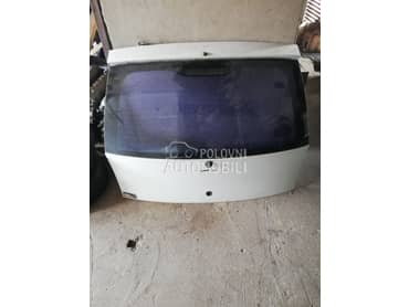 Gepek vrata za Fiat Punto od 2000. do 2004. god.