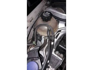 posuda za vodu za Peugeot 307