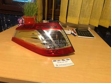 Štop svetla za Peugeot 2008, 206, 208 ... od 2000. do 2019. god.