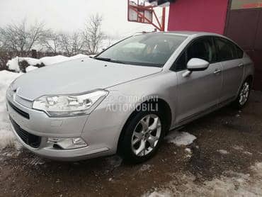 Citroen C5 - kompletan auto u delovima