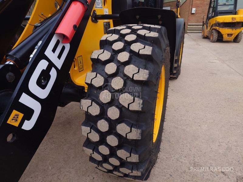 JCB 407