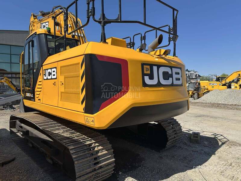 JCB 220X LC