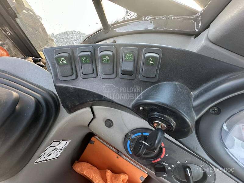 New Holland B15B
