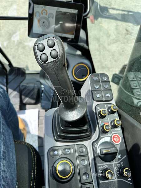 JCB 220X LC