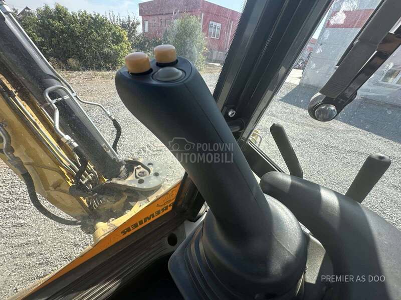 New Holland B15B