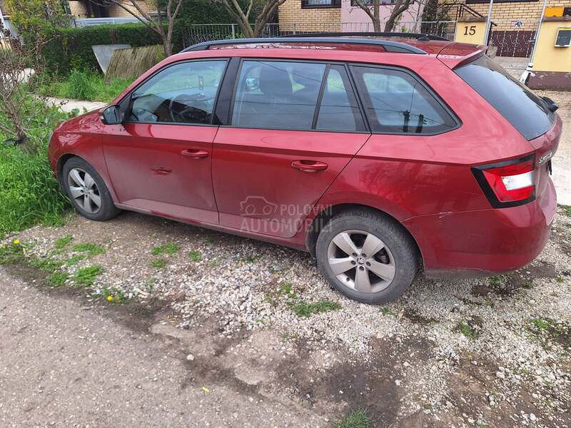 Škoda Fabia 2015. god. -  kompletan auto u delovima