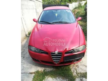 Alfa Romeo 156 -  kompletan auto u delovima
