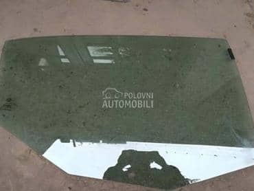 zadnje desno staklo za Alfa Romeo 147