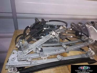 podizaci stakla komad za Alfa Romeo 147, 156