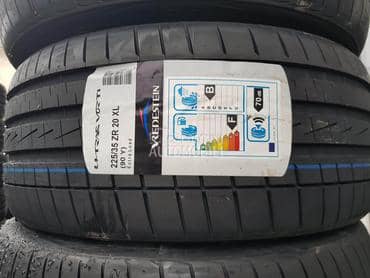 Vredestein 225/35 R20 Letnja