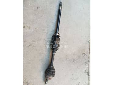 poluosovina desna za Alfa Romeo 147