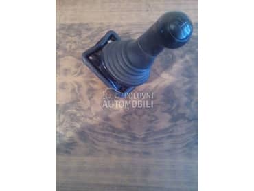 rucica menjaca za Citroen Saxo od 1995. do 2003. god.