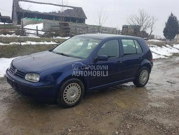 Volkswagen Golf 4 2001. god. -  kompletan auto u delovima