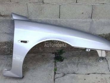 DESNO KRILO za Alfa Romeo 156