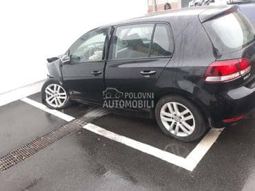 Volkswagen Golf 6 -  kompletan auto u delovima