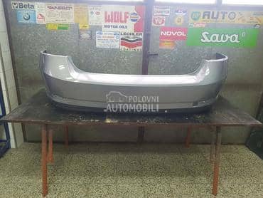 branik za Škoda Superb