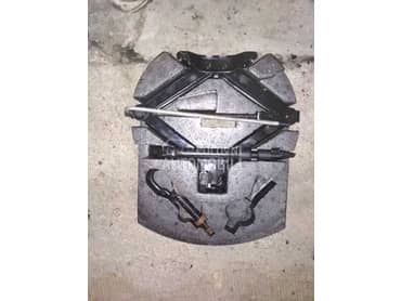 Rezervni tocak i oprema za Ford Mondeo, S-Max