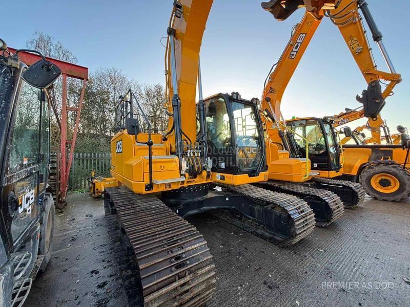 JCB 220X LC