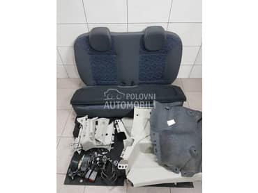 Twingo 2 Zad.sedista komplet za Renault Twingo