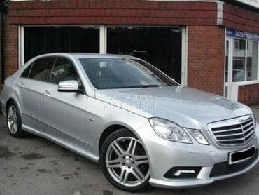 Mercedes Benz E Klasa -  kompletan auto u delovima
