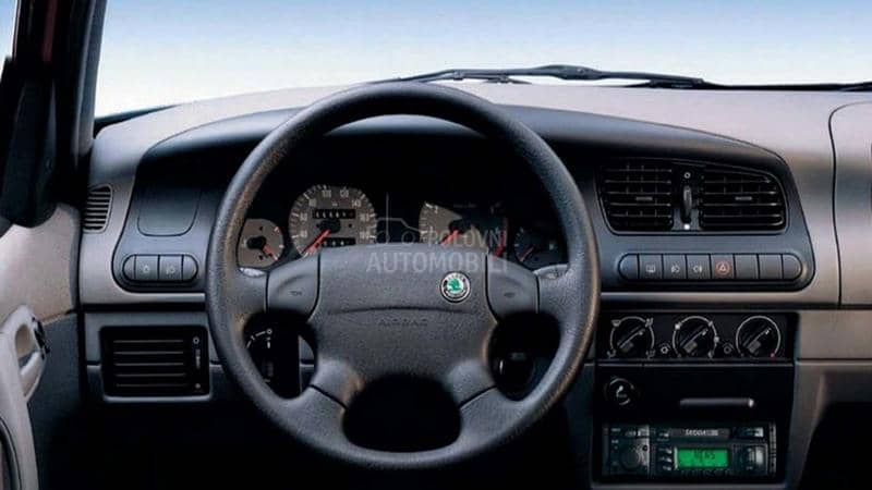 Škoda Felicia - kompletan auto u delovima