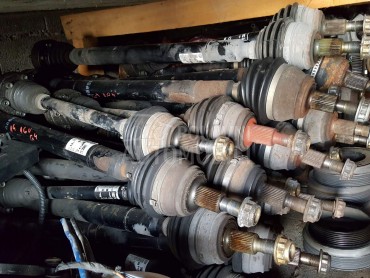 Poluosovina za Volkswagen Golf 4