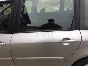 Zadnja leva vrata siva za Peugeot 307