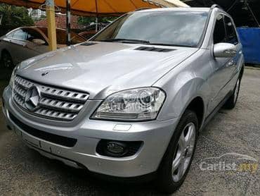 Mercedes Benz E Klasa -  kompletan auto u delovima