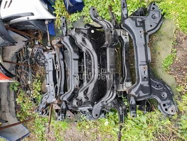 Traverzna sanke za Fiat Punto od 2000. do 2011. god.